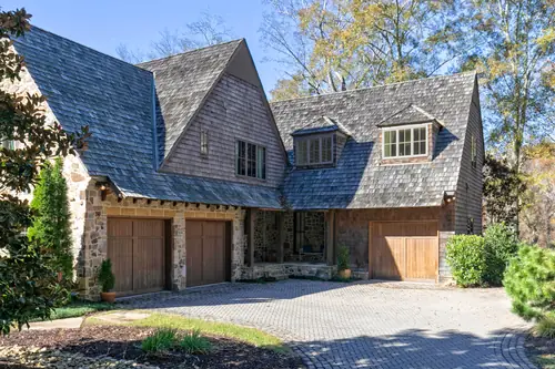 Exterior 11