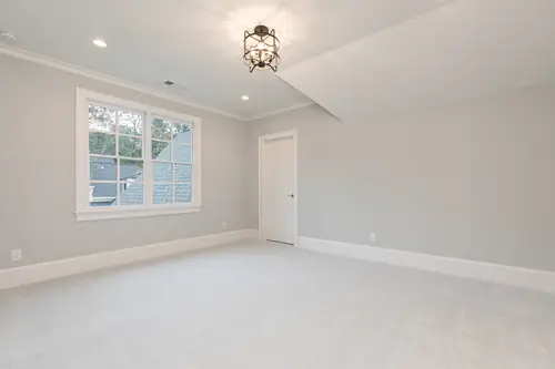 472A1562