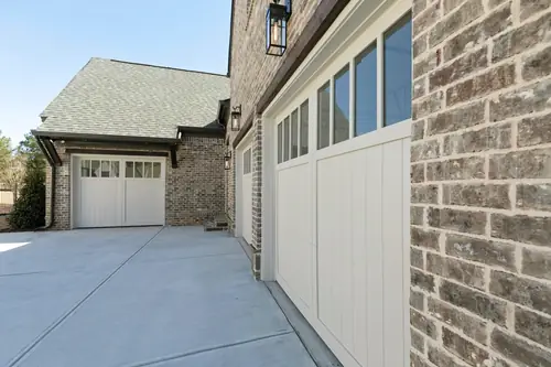 Garage 4