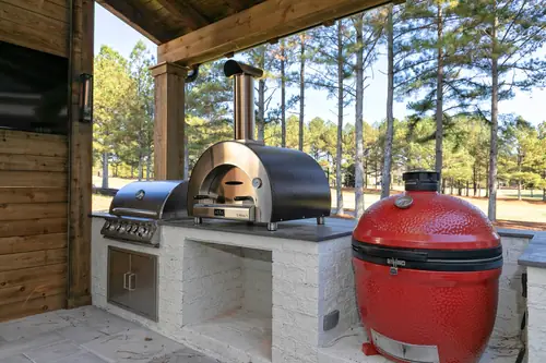 Outdoor Kitchen 2