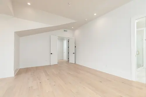 Sargent Road 43